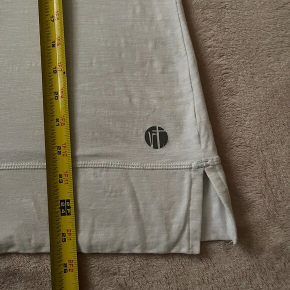 Raw Threads Tank Top - Picture 4 of 6